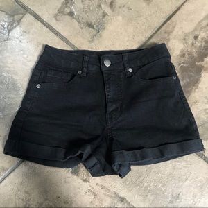 Forever 21 black high rise short